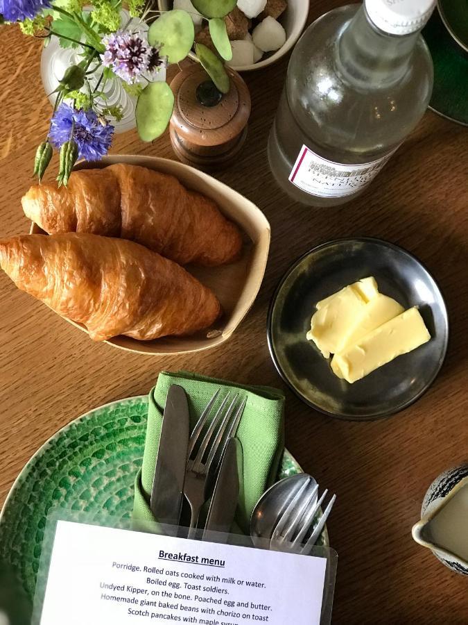 St.Michaels Bistro Bed & Breakfast Painswick Bagian luar foto