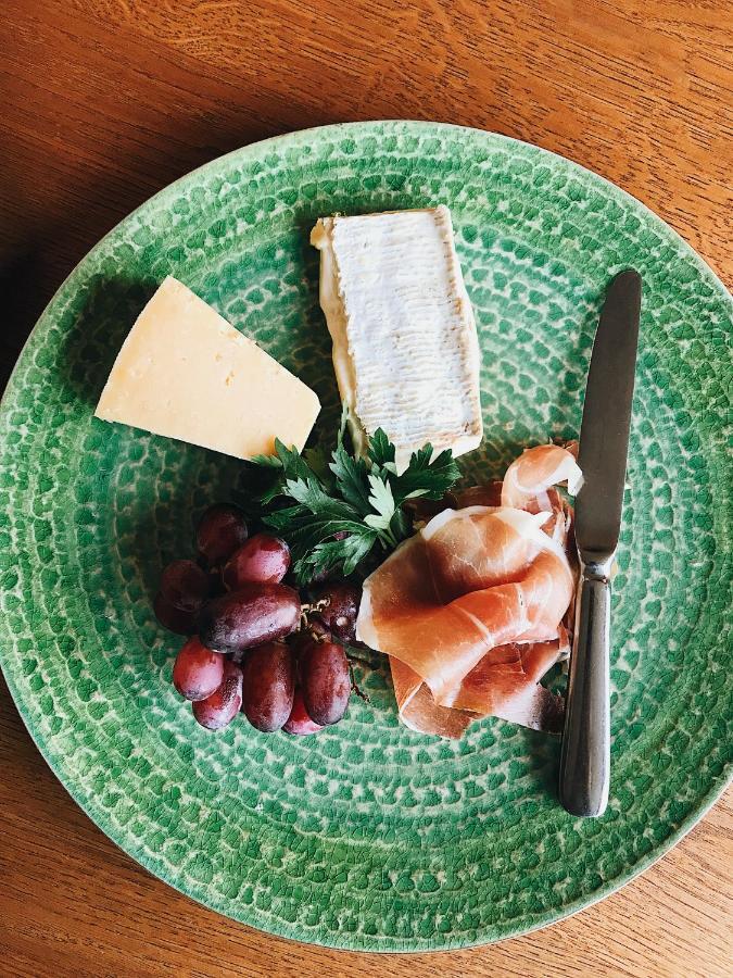 St.Michaels Bistro Bed & Breakfast Painswick Bagian luar foto