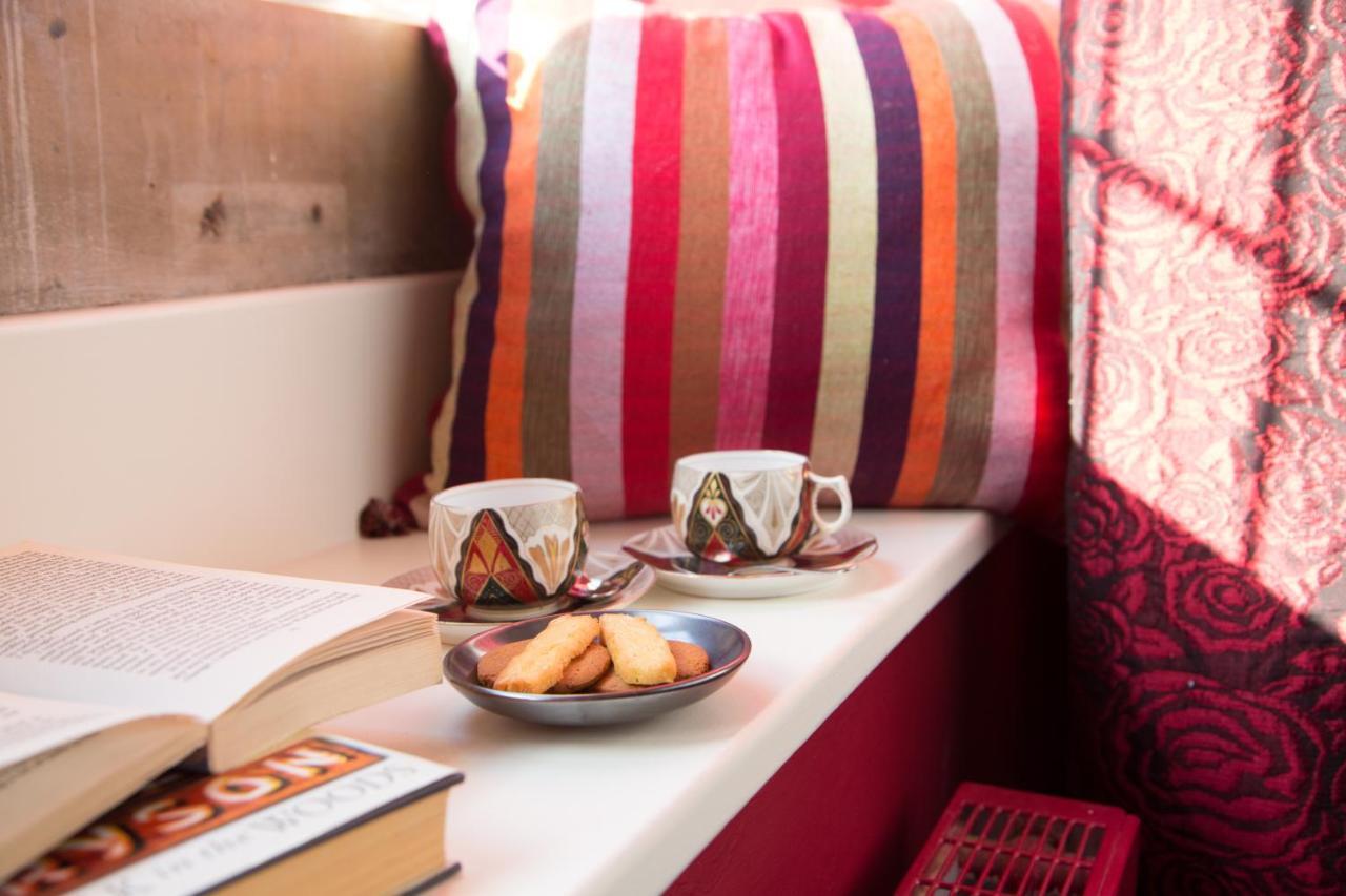 St.Michaels Bistro Bed & Breakfast Painswick Bagian luar foto
