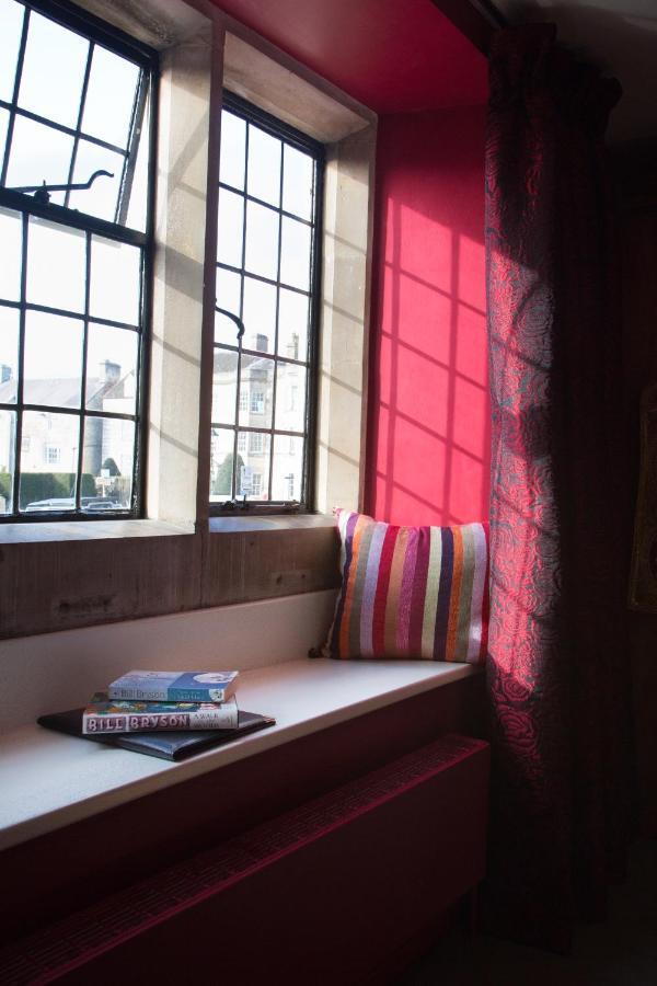 St.Michaels Bistro Bed & Breakfast Painswick Bagian luar foto