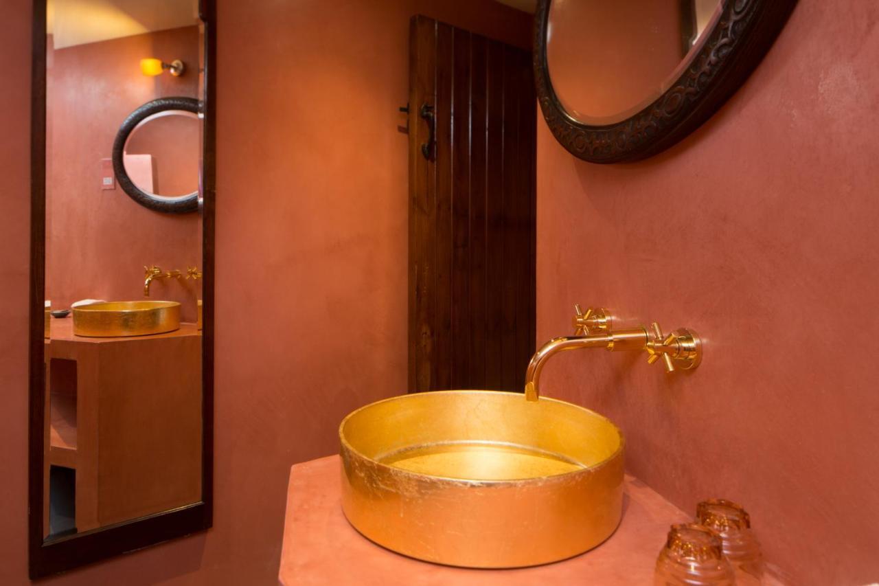 St.Michaels Bistro Bed & Breakfast Painswick Bagian luar foto