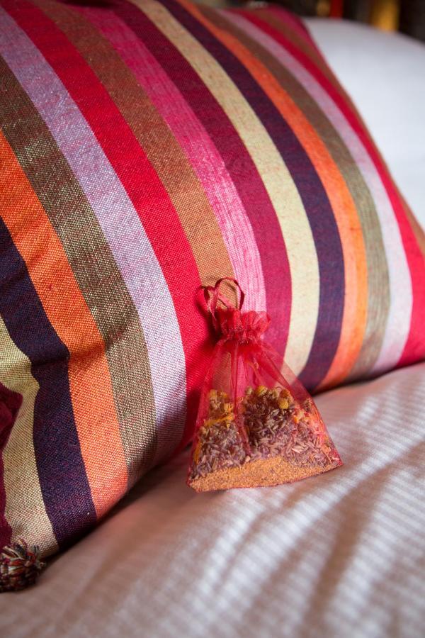St.Michaels Bistro Bed & Breakfast Painswick Bagian luar foto