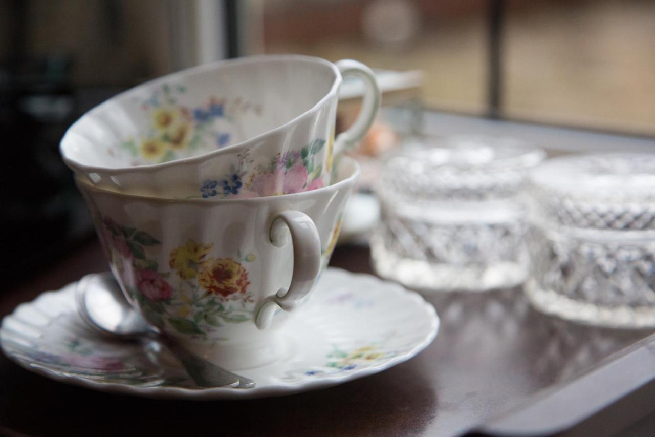 St.Michaels Bistro Bed & Breakfast Painswick Bagian luar foto